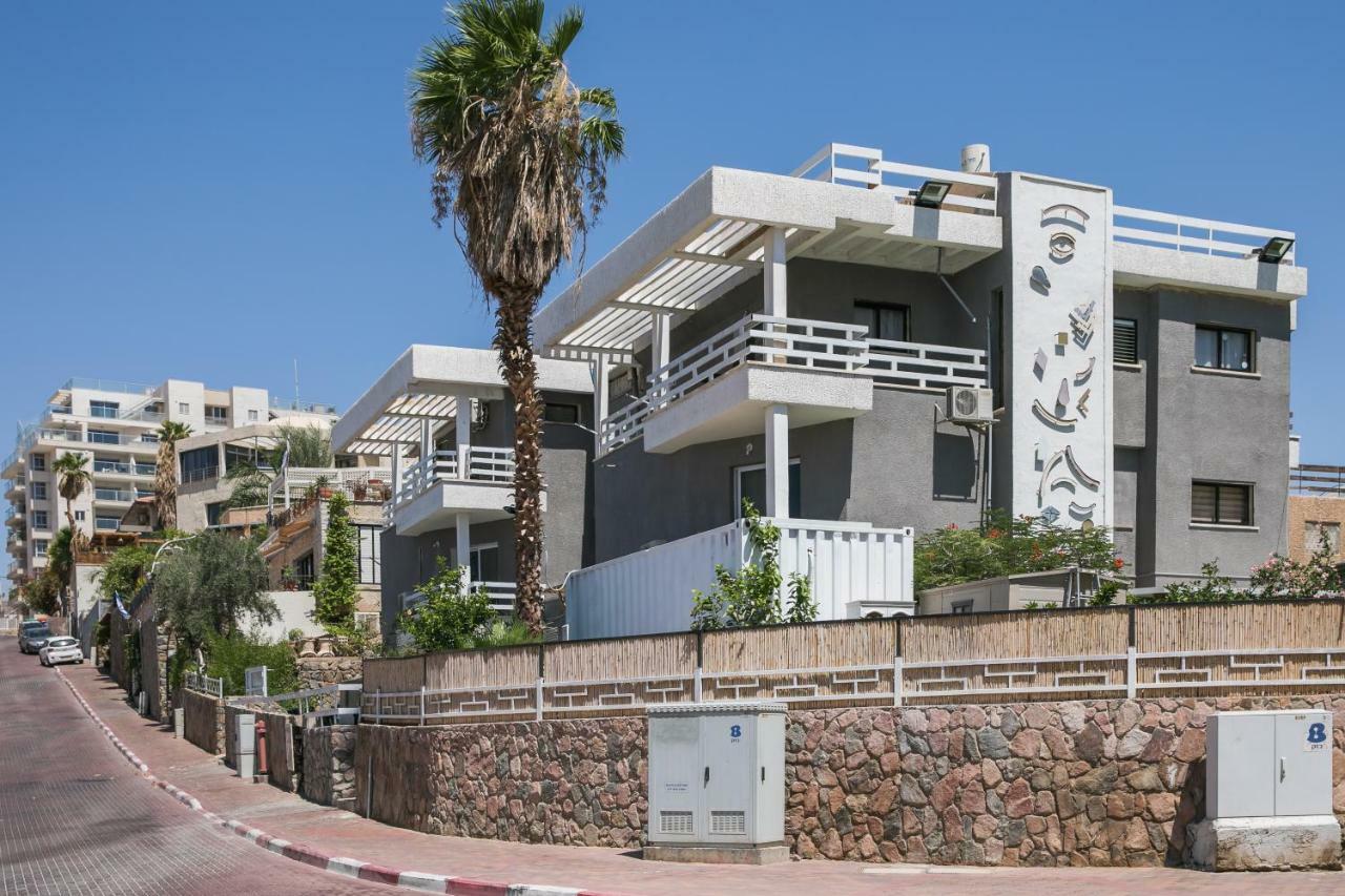 Rich Classic Suites Eilat Bagian luar foto