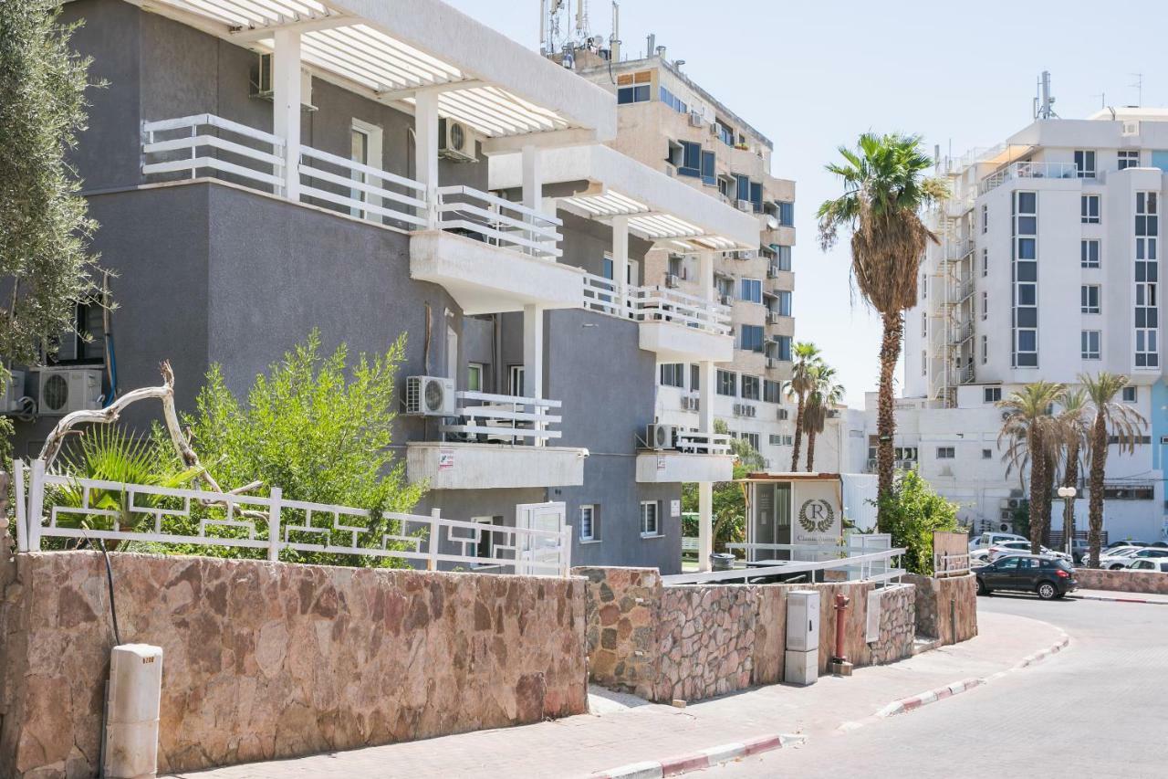 Rich Classic Suites Eilat Bagian luar foto