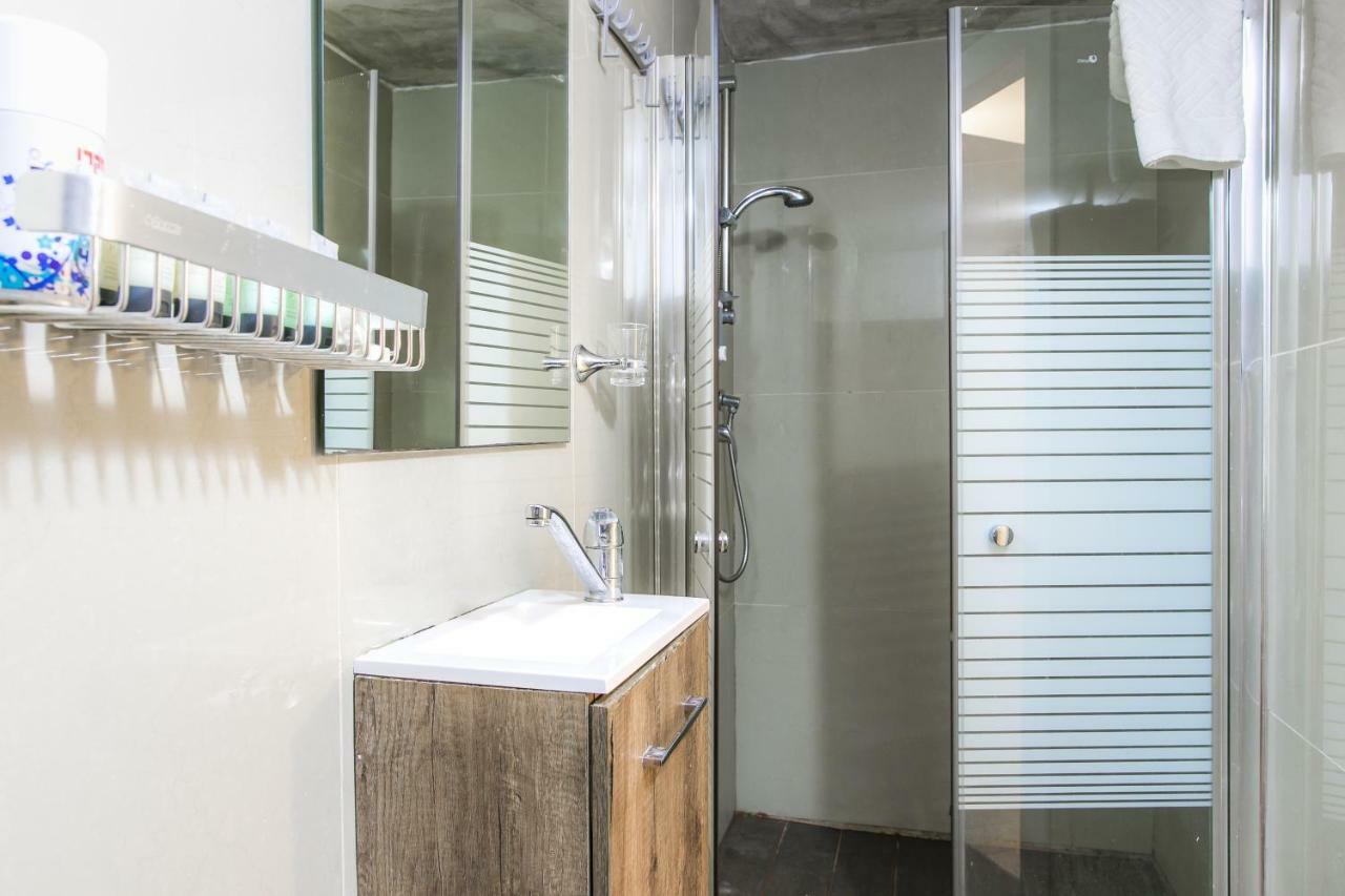 Rich Classic Suites Eilat Bagian luar foto
